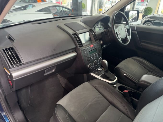 2025 Land Rover Freelander 2