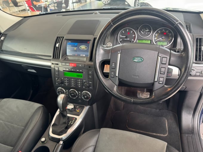 2025 Land Rover Freelander 2
