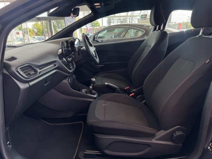 2025 Ford Fiesta