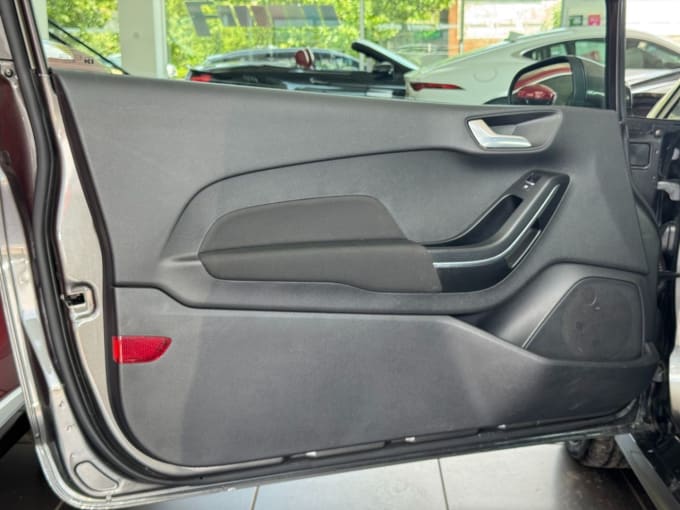 2025 Ford Fiesta