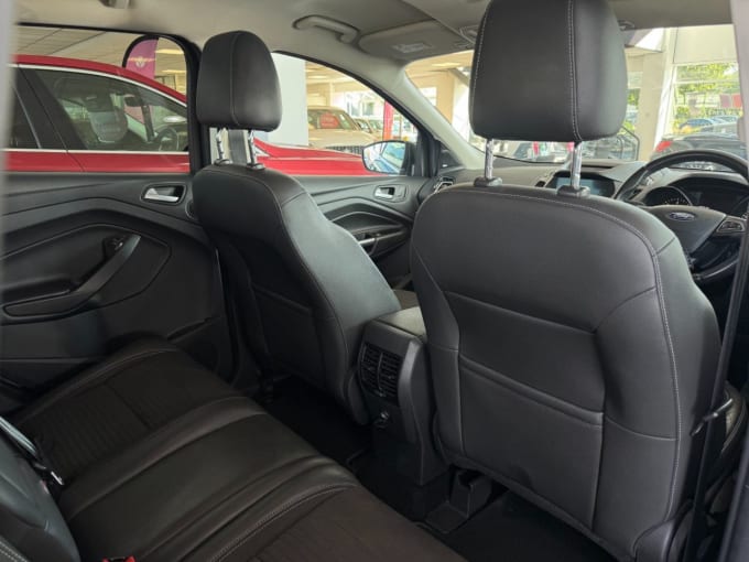 2025 Ford Kuga