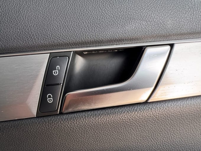 2025 Mercedes-benz C-class