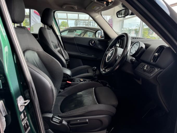 2025 Mini Countryman