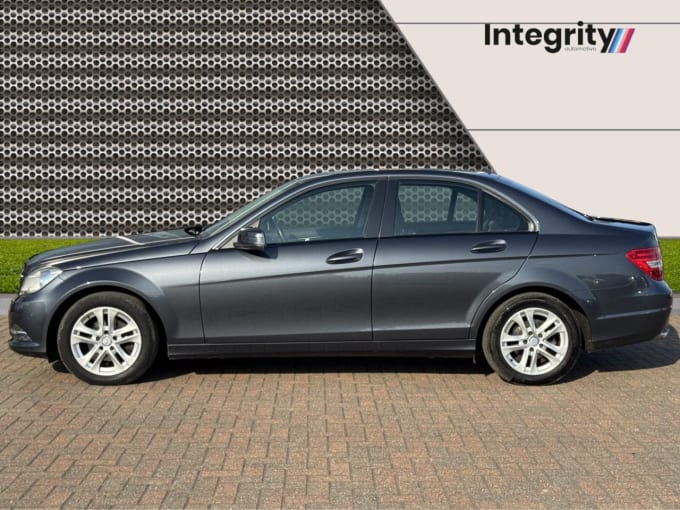 2025 Mercedes-benz C-class