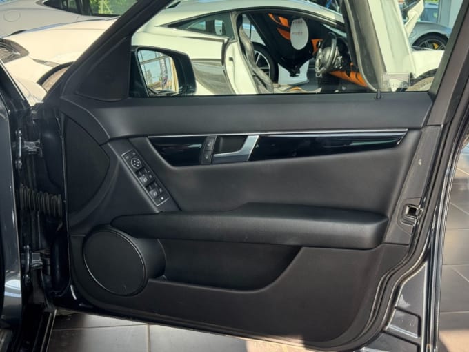 2025 Mercedes-benz C-class