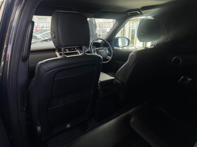 2025 Land Rover Discovery