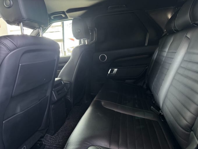 2025 Land Rover Discovery
