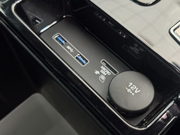 2025 Land Rover Discovery