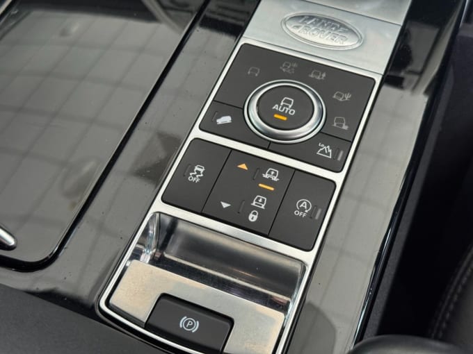 2025 Land Rover Discovery