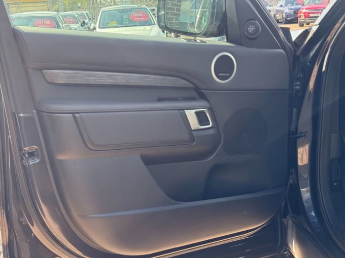 2025 Land Rover Discovery