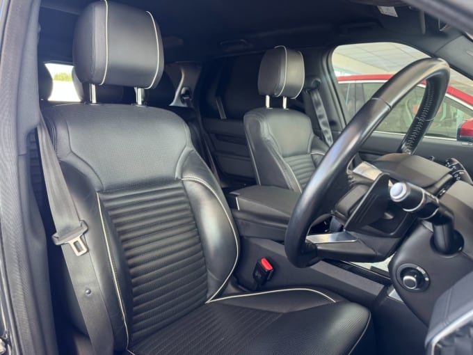 2025 Land Rover Discovery