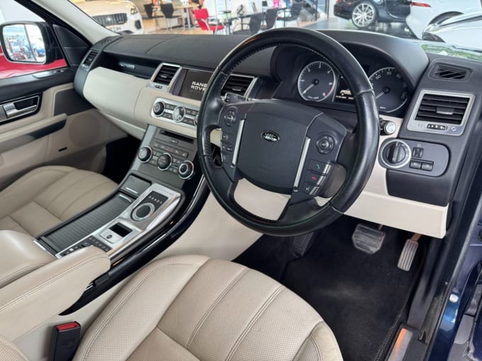 2025 Land Rover Range Rover Sport