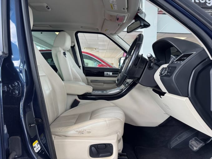 2025 Land Rover Range Rover Sport