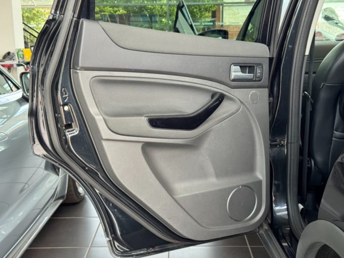 2025 Ford Kuga