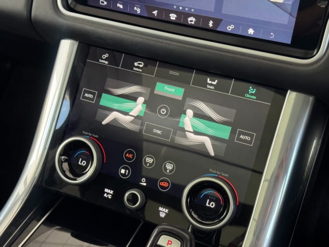 2025 Land Rover Range Rover Sport