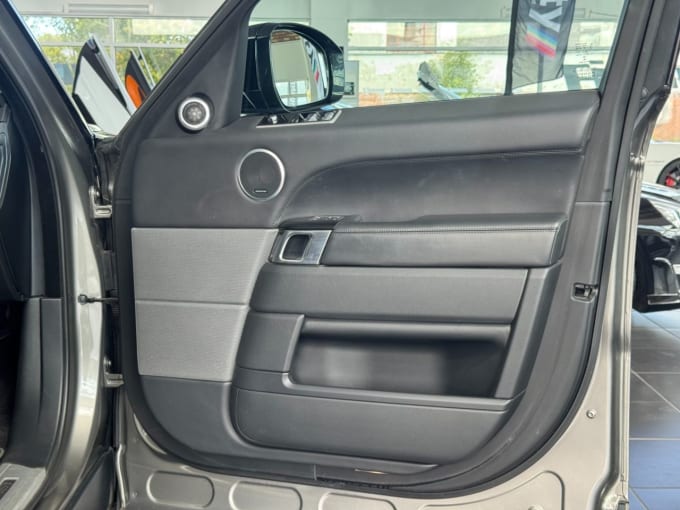 2025 Land Rover Range Rover Sport