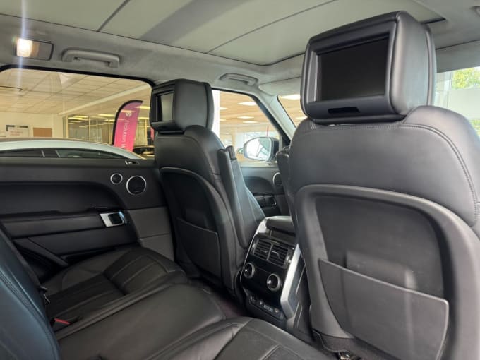2025 Land Rover Range Rover Sport