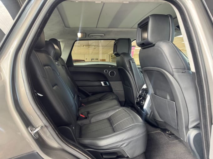 2025 Land Rover Range Rover Sport