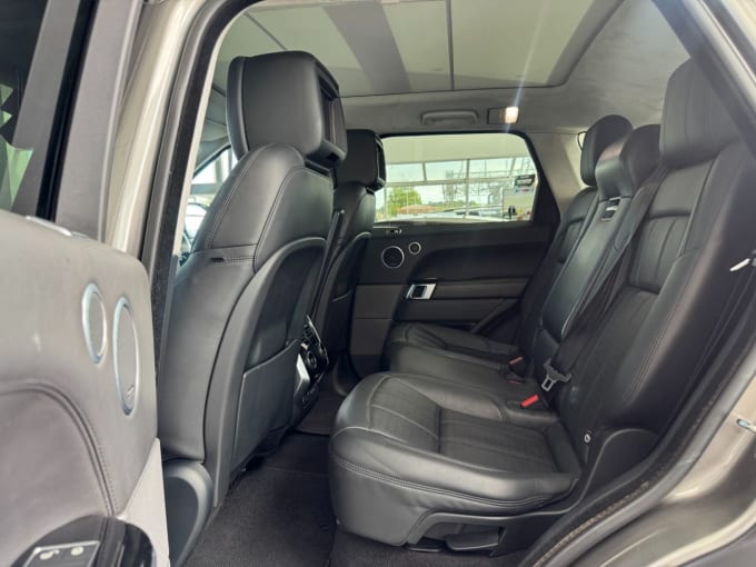 2025 Land Rover Range Rover Sport