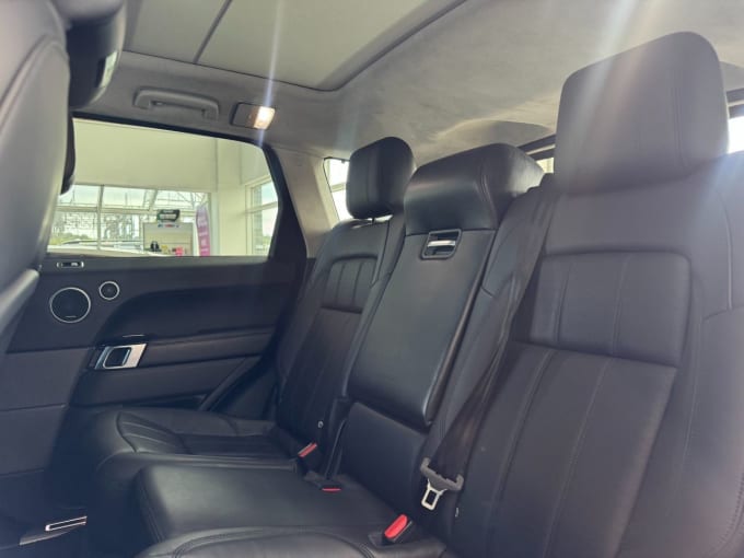 2025 Land Rover Range Rover Sport