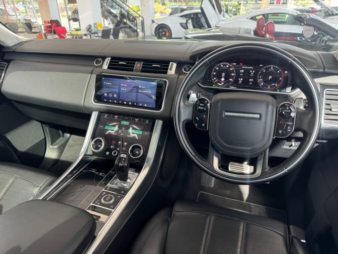 2025 Land Rover Range Rover Sport