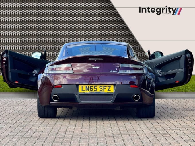 2025 Aston Martin Vantage