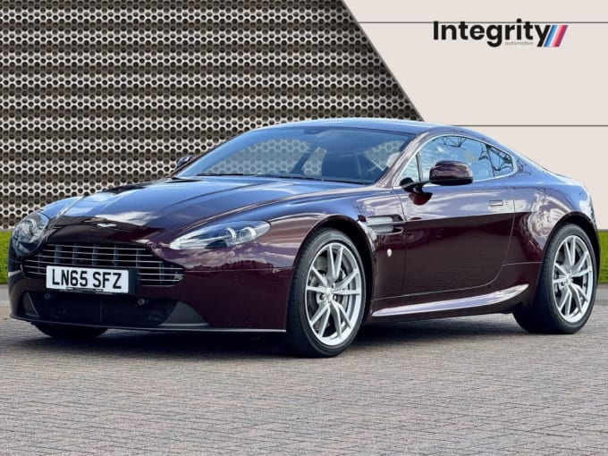 2025 Aston Martin Vantage