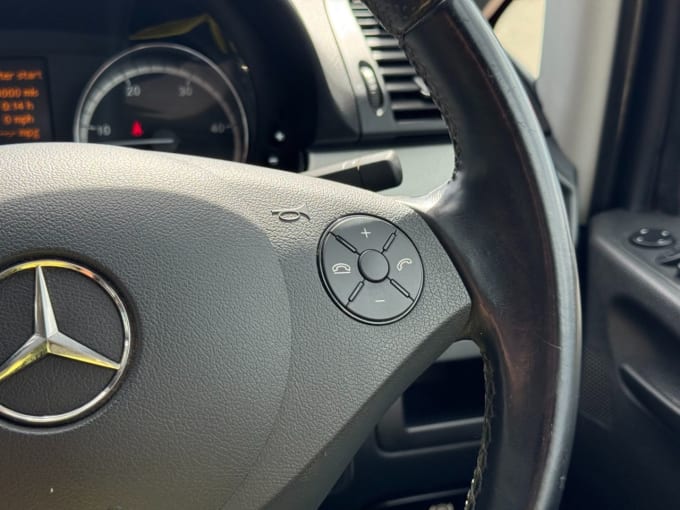 2025 Mercedes-benz Vito