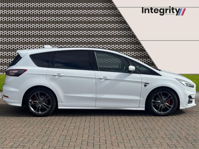 2025 Ford S-max