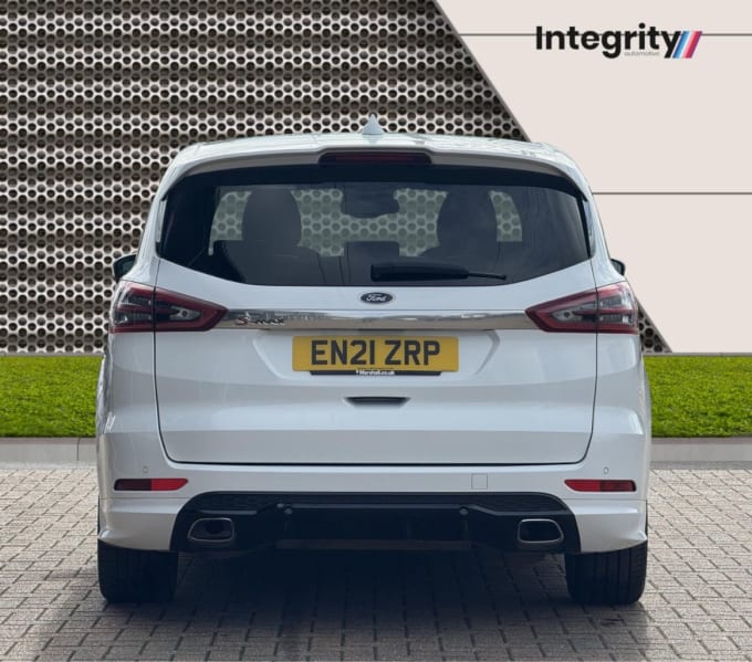 2025 Ford S-max