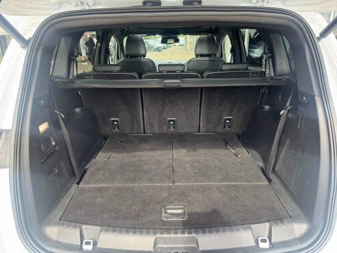2025 Ford S-max