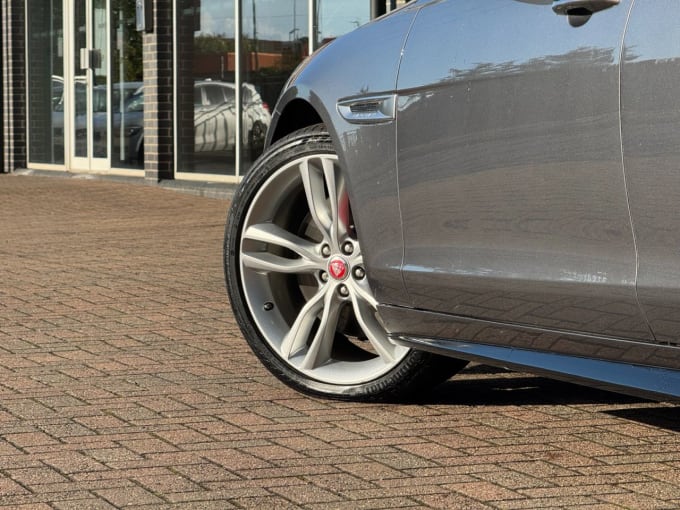 2025 Jaguar Xf