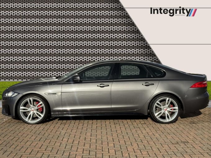 2025 Jaguar Xf