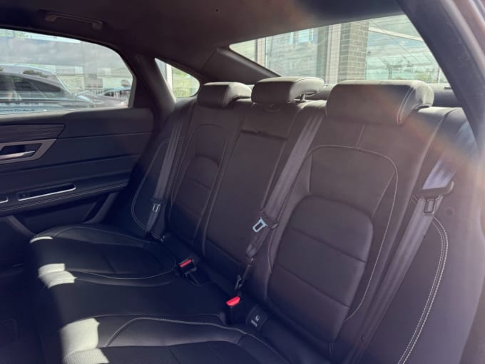2025 Jaguar Xf