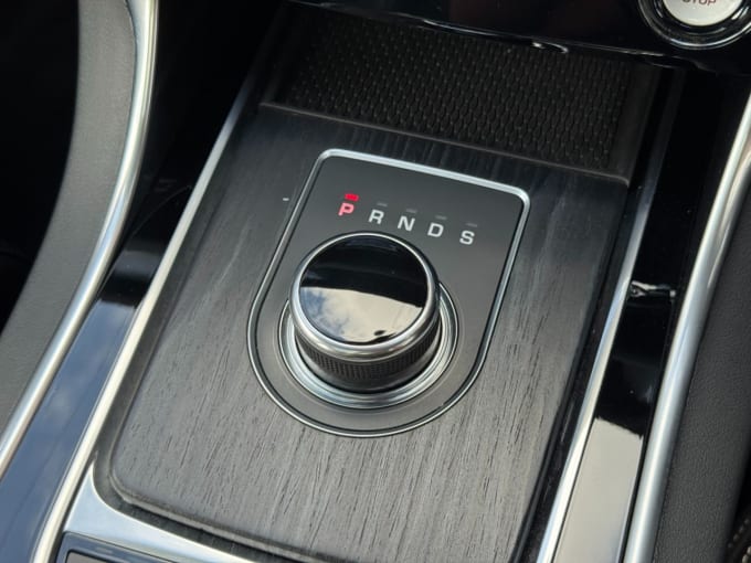 2025 Jaguar Xf