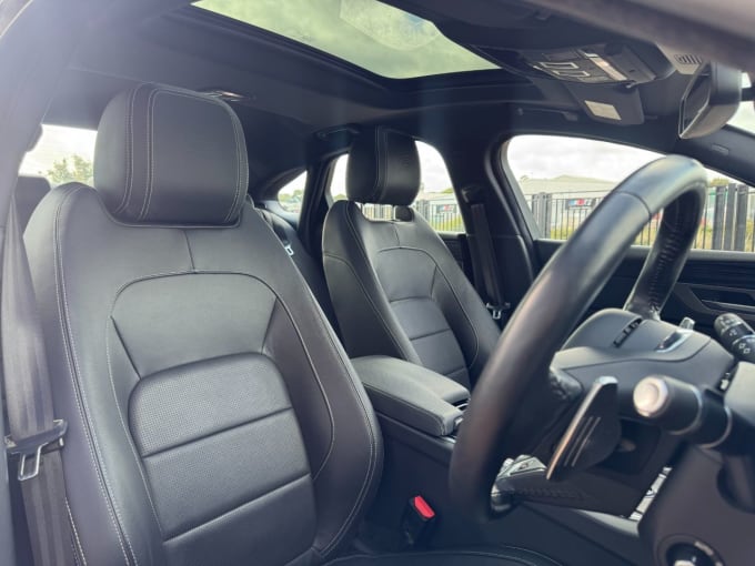 2025 Jaguar Xf