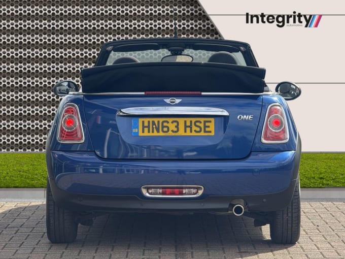 2025 Mini Convertible