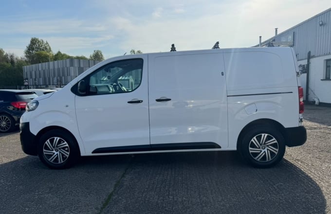 2025 Peugeot Expert