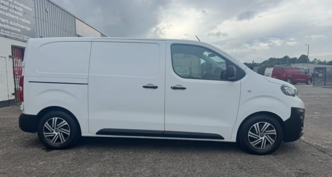 2025 Peugeot Expert