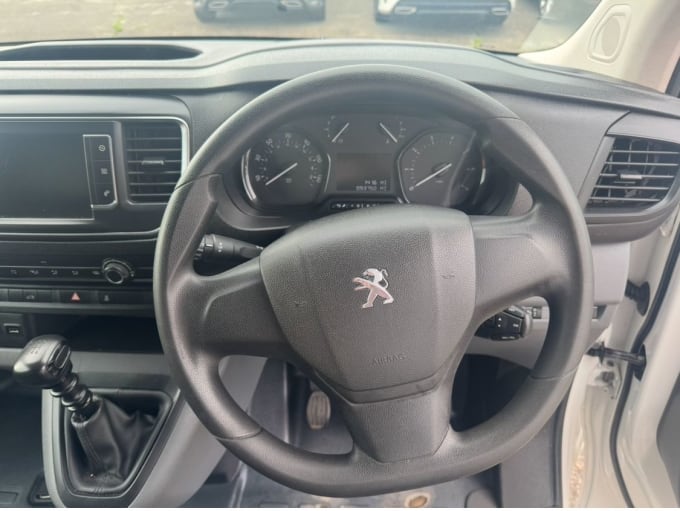 2025 Peugeot Expert