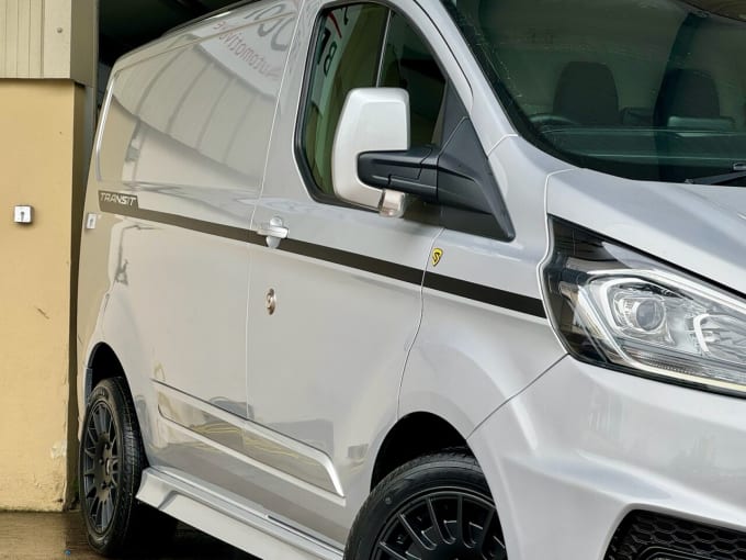 2024 Ford Transit Custom