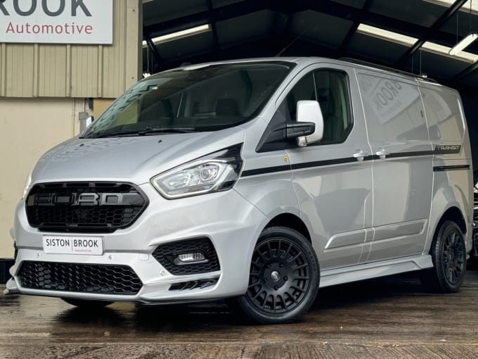 2024 Ford Transit Custom