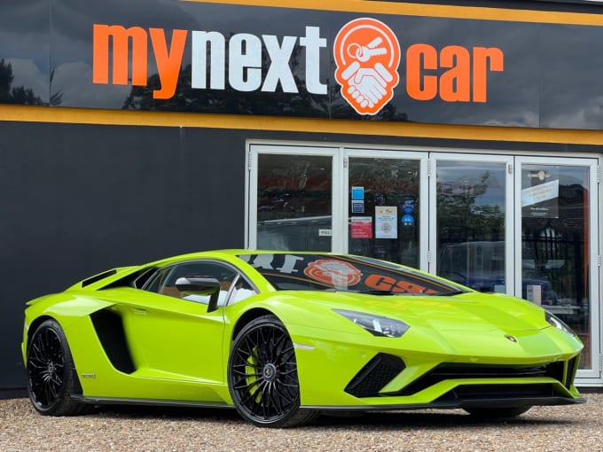 2025 Lamborghini Aventador