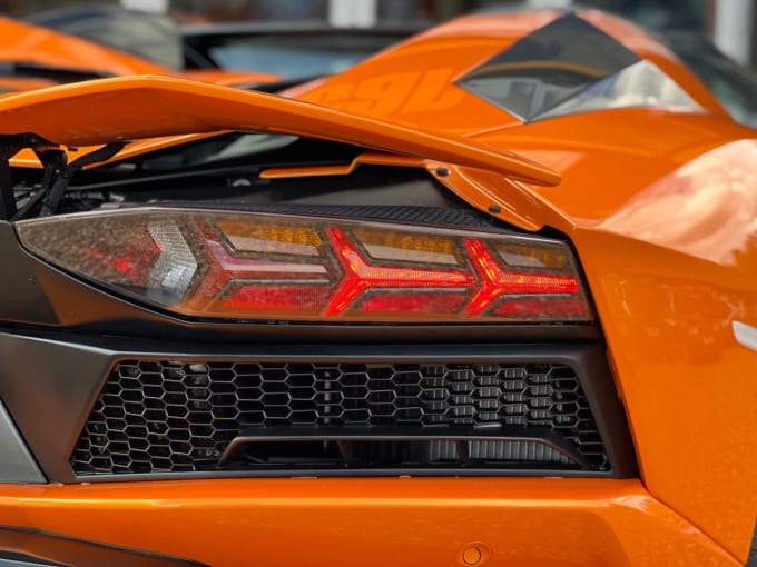 2025 Lamborghini Aventador S