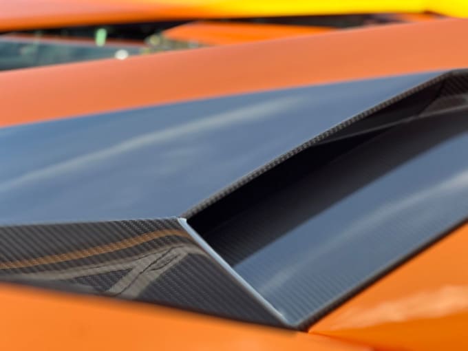 2025 Lamborghini Aventador S