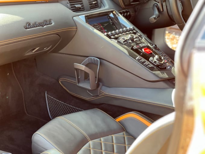 2025 Lamborghini Aventador S