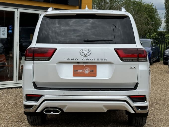 2024 Toyota Land Cruiser