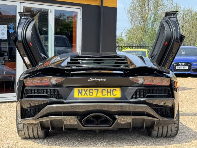 2025 Lamborghini Aventador