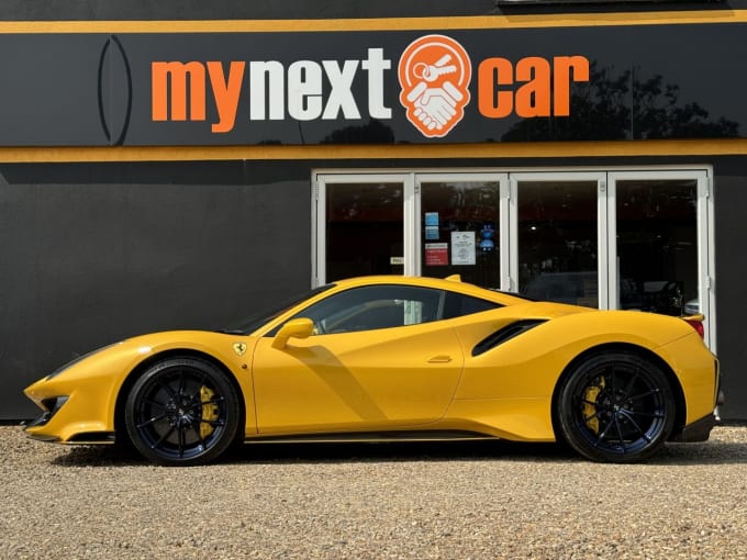 2025 Ferrari 488