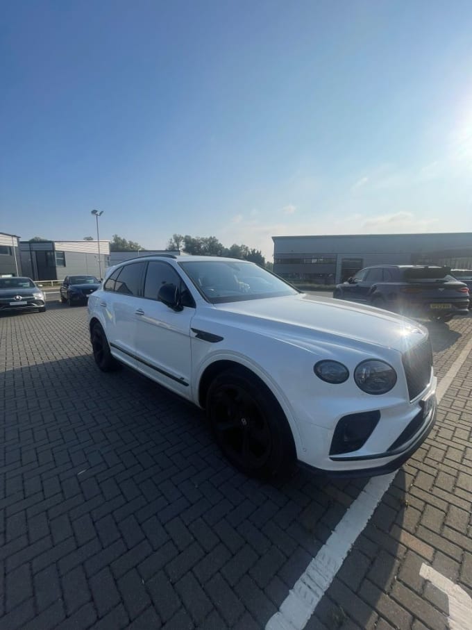 2024 Bentley Bentayga